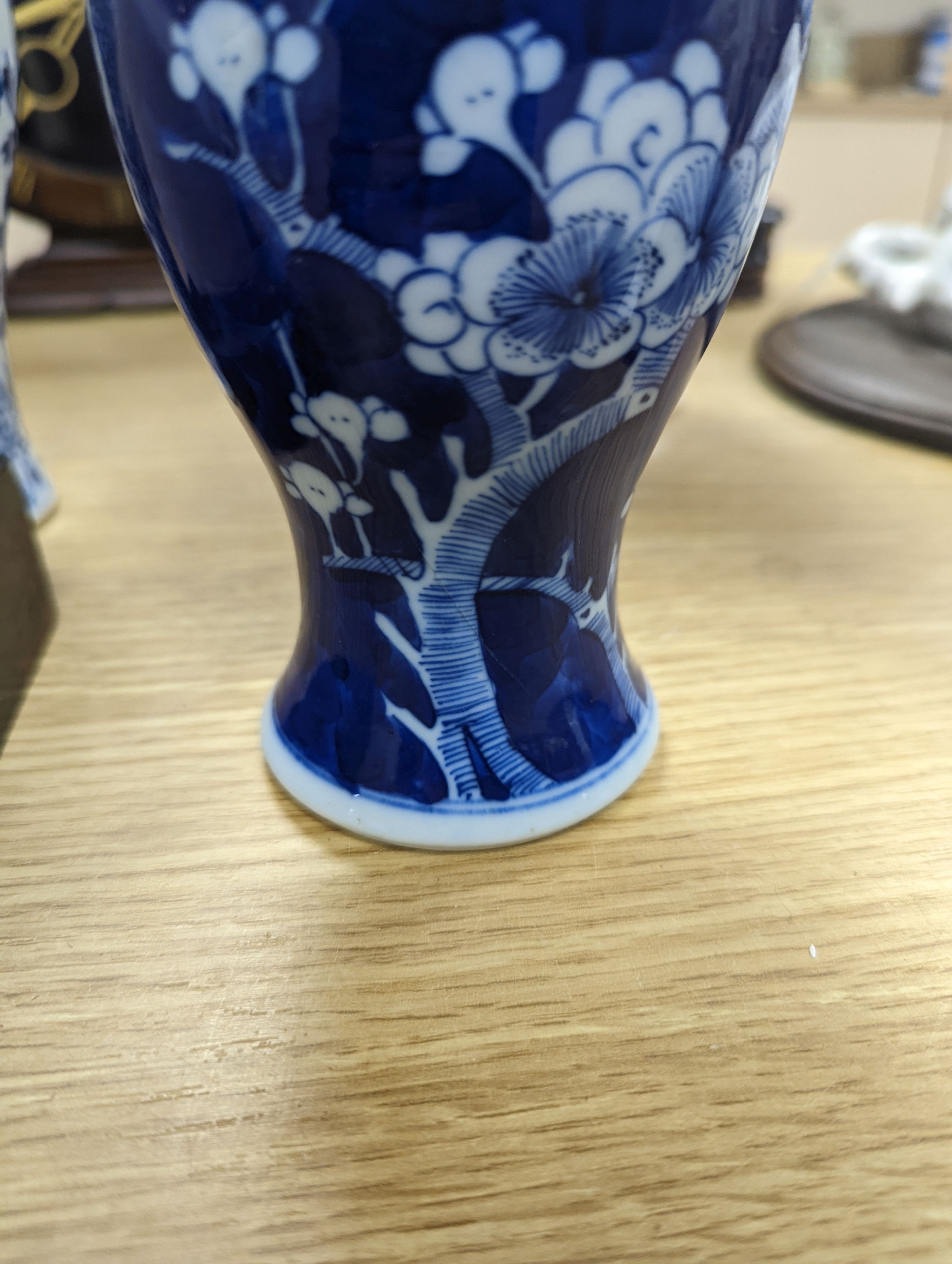 Three Chinese blue and white vases, late 19th/early 20th century, the tallest 19.5 cm